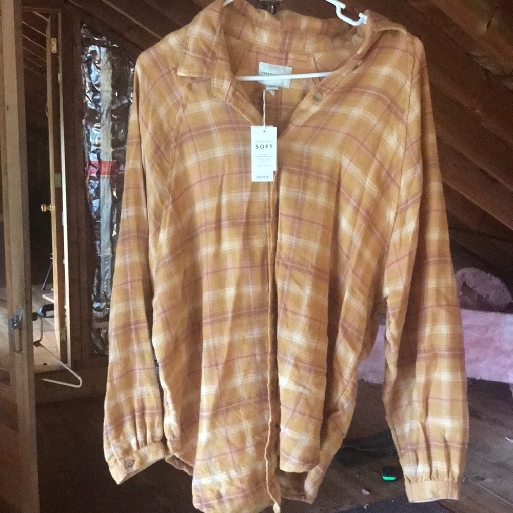 BNWT American Eagle soft flannel shirt